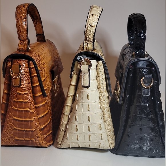 Handbag - Picture 10 of 12